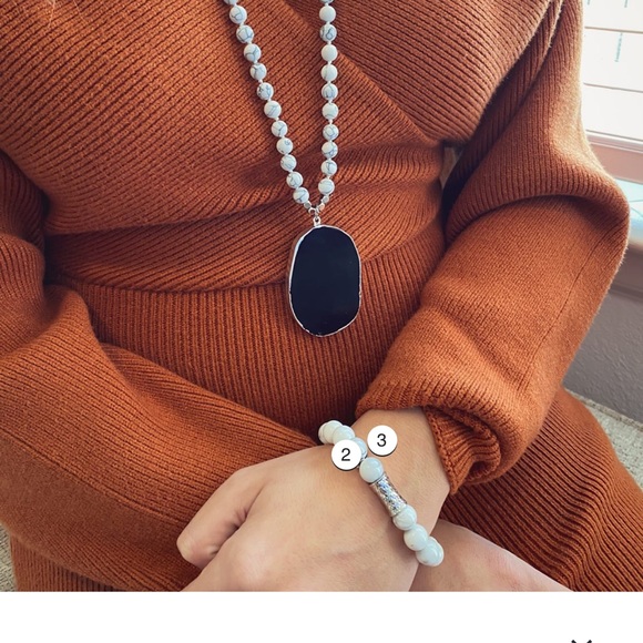 Kinsley Armelle Pepper Necklace Retired - Picture 2 of 6